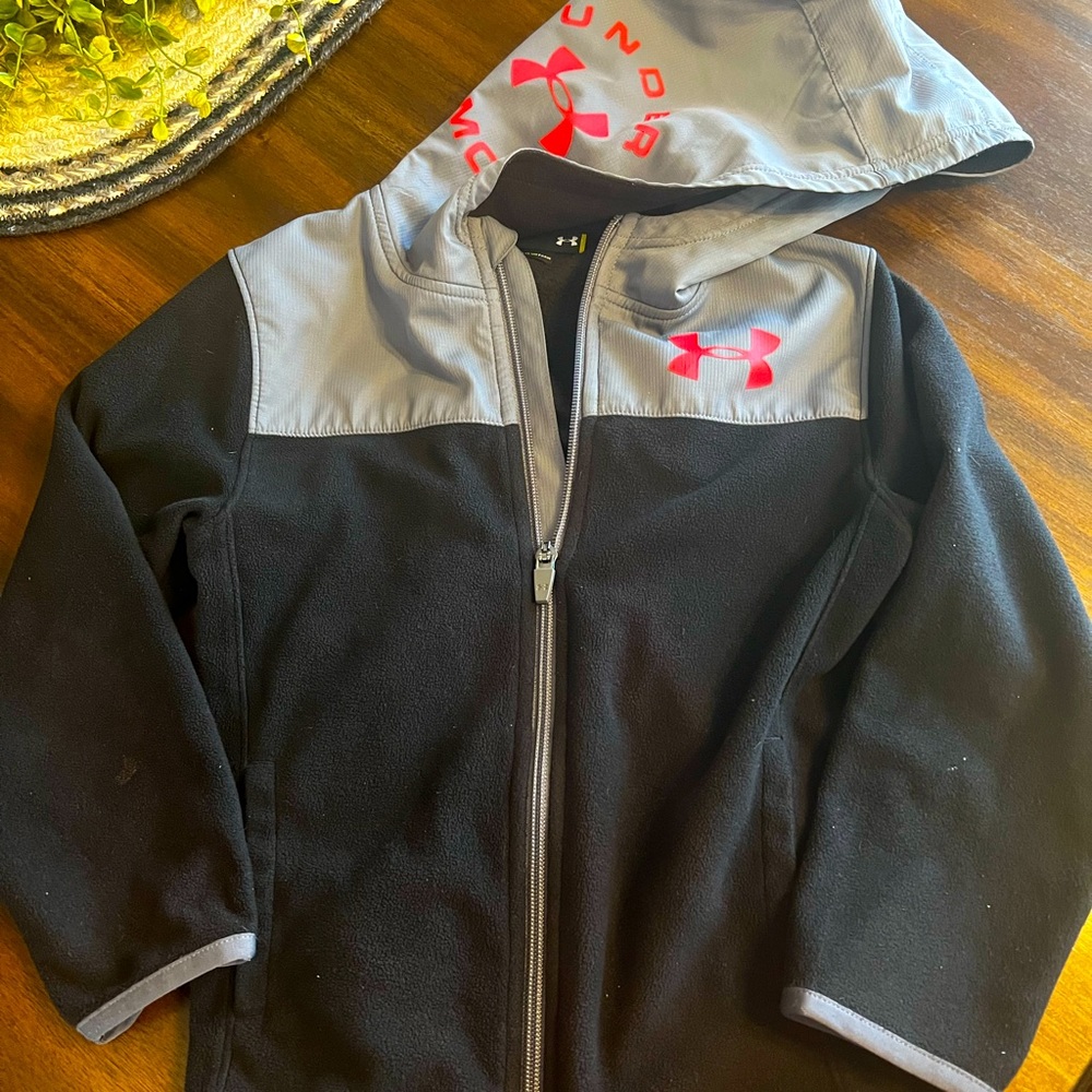 Under Armour boys size 5 Jacket